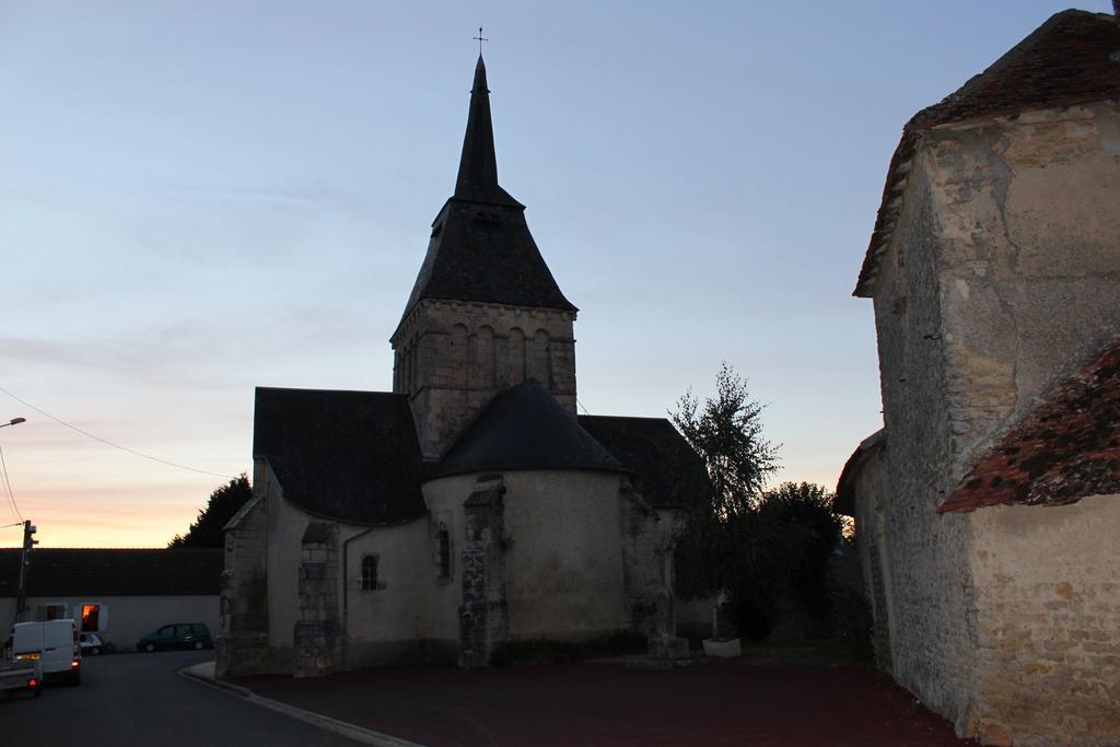 Gite De La Maison Fort Vereaux 部屋 写真